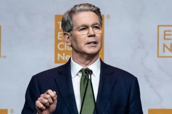 ભારત પર લાદેલો ટેરિફ ઘટાડી શકે છે ટ્રમ્પ, અમેરિકી મંત્રીએ આપ્યો સંકેત