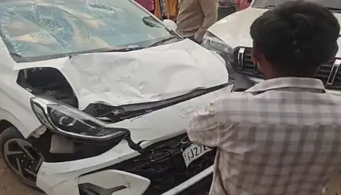 અમદાવાદના વટવામાં નશામાં ધૂત કારચાલકે ગાયને અડફેટે લઈને સ્કોર્પિયોને ટક્કર મારી