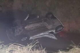 Car fell in to the canal, Surat