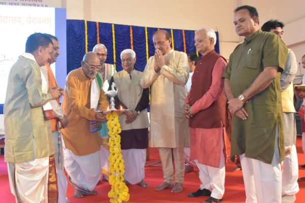 શ્રી સોમનાથ સંસ્કૃત યુનિવર્સિટીના દ્વિદશાબ્દી મહોત્સવનો પ્રારંભ