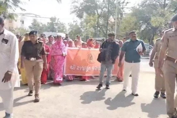 કચ્છમાં જિલ્લા વિકાસ અધિકારીએ શિક્ષિકાનું અપમાન કરતા ક્ષત્રિય સમાજ રોષે ભરાયો