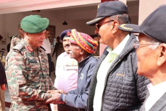 The Southern Command of the Army in Gujarat has pledged to protect the border and serve it