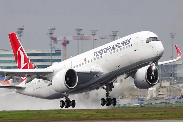 નેપાળ-ઇસ્તાંબુલ ફ્લાઇટના એન્જિનમાં ટેકનિકલ ખામીને કારણે કોલકાતામાં કરાયું ઇમરજન્સી લેન્ડિંગ