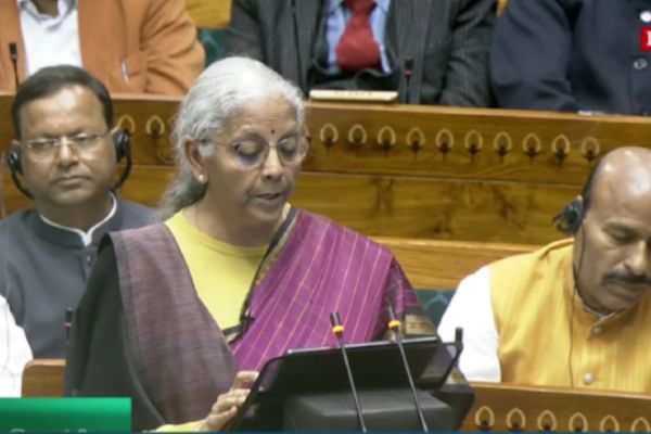 કેન્દ્રીય બજેટ 2026-27: હાઈસ્પીડ રેલવે કોરિડોર તેમજ ફાર્મા ક્ષેત્ર માટે મહત્ત્વની જાહેરાતો