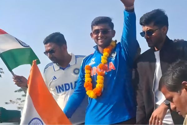 VIDEO: U-19 વર્લ્ડકપ વિજેતા ટીમના ખેલાડી ખિલન પટેલનું મોડાસામાં ઐતિહાસિક સ્વાગત