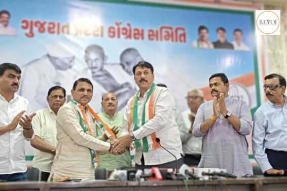 Several BJP leaders join Congress