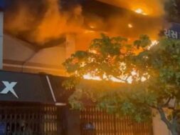 Yes bank, fire, Rajkot