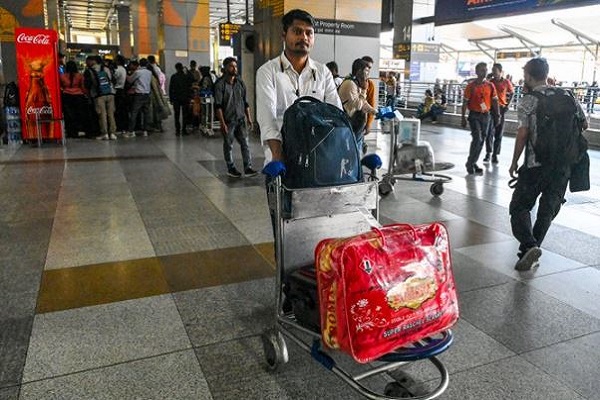 પશ્ચિમ એશિયા સંઘર્ષ: દુબઈમાં ફસાયેલા પુણેના 184 રહેવાસીઓમાંથી 111 સુરક્ષિત ઘરે પરત ફર્યા