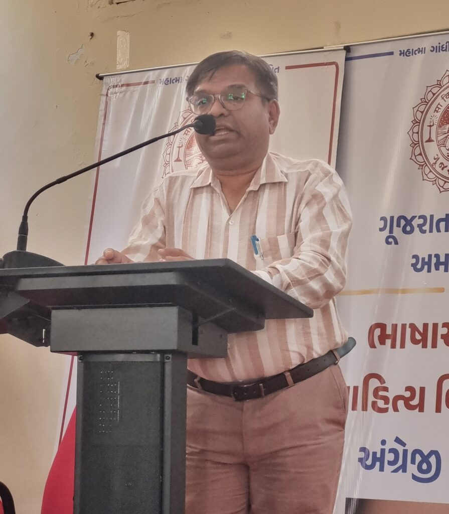 Dr Atulkumar Parmar, translation workshop, report and picture by Alkesh Patel