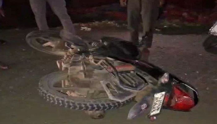 વડોદરા હાઈવે પર અજાણ્યા વાહનની અડફેટે બાઈકસવાર મહિલાનું મોત