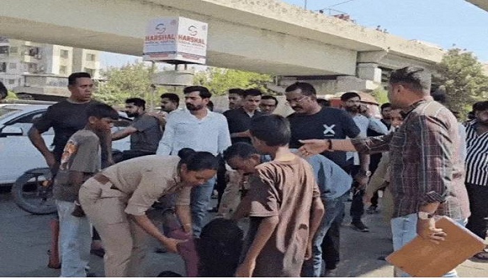 સુરતમાં રેશમા ચોકડી પાસે રોંગ સાઈડમાં ટ્રકે 12 વર્ષના બાળકને અડફેટે લેતા મોત