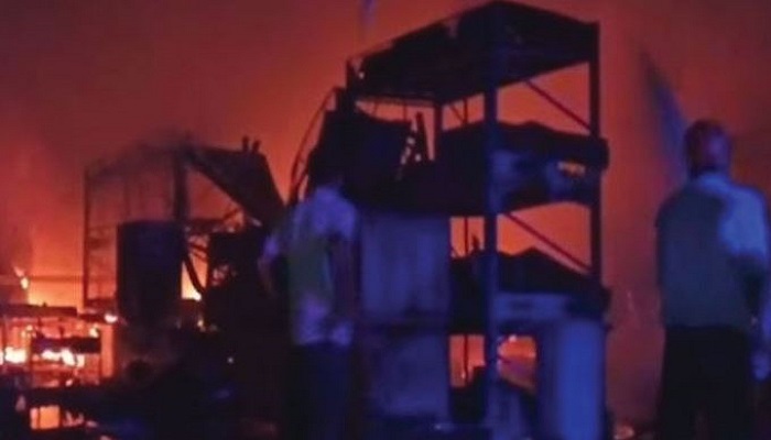 વડોદરા નજીક રણોલી GIDCમાં આવેલી કોમ્પ્રેસર કંપનીમાં લાગી ભીષણ આગ