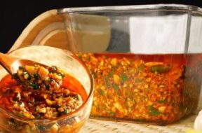 Chilli-garlic pickle