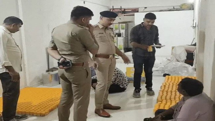 સુરતમાં નકલી ઘી બનાવતા કારખાના પર પોલીસે રેડ પાડીને 2200 ડબ્બા જપ્ત કર્યા