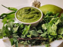 Mango mint chutney