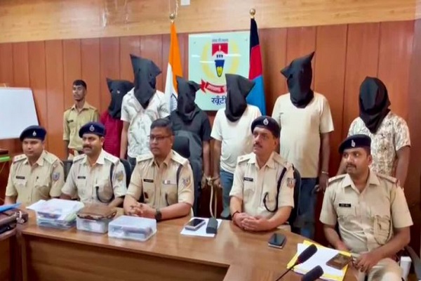 ઝારખંડ પોલીસે ખુંટીમાં 6 PLFI આતંકવાદીઓની ધરપકડ કરી