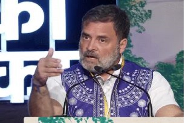 અમેરિકા-ભારત વેપાર ડિલને લઈને કેન્દ્ર પર રાહુલ ગાંધીએ ગંભીર સવાલ ઉઠાવ્યા