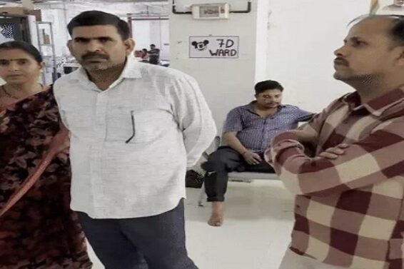 Surat, Attack on student