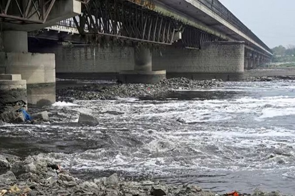 દિલ્હી સરકાર યમુના નદીના સર્વેક્ષણ માટે બે બોટની ખરીદી કરશે