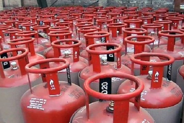 સરકારે રાજ્યોને કોમર્શિયલ LPG માટે 20% વધારાની ફાળવણીને મંજૂરી આપી