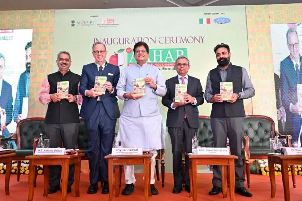 પિયુષ ગોયલે આહાર ઇન્ટરનેશનલ ફૂડ એન્ડ હોસ્પિટાલિટી મેળાના 40મા સંસ્કરણનું ઉદ્ઘાટન કર્યું