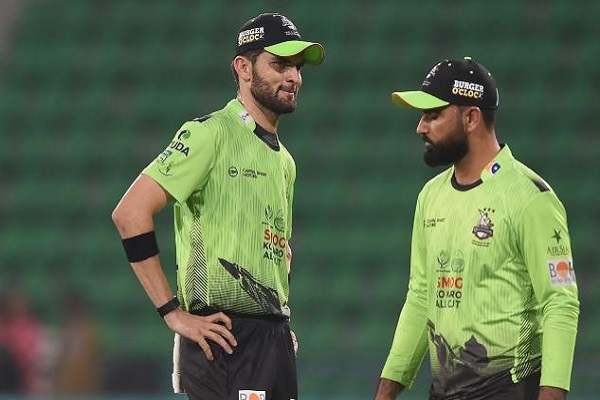 PSL મેચમાં બોલ ટેમ્પરિંગ વિવાદમાં પાકિસ્તાની ખેલાડીને ભારે દંડ ફટકારવામાં આવ્યો