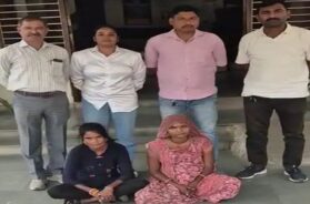 two women arrested, stealing from jewelers