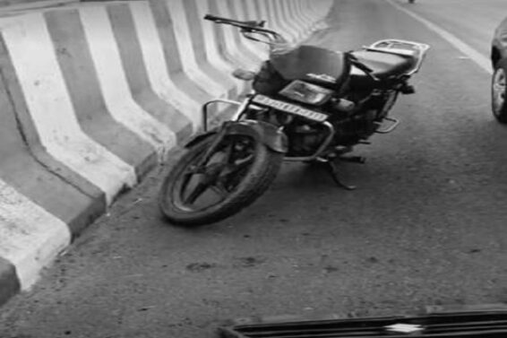 Accident, Gandhinagar