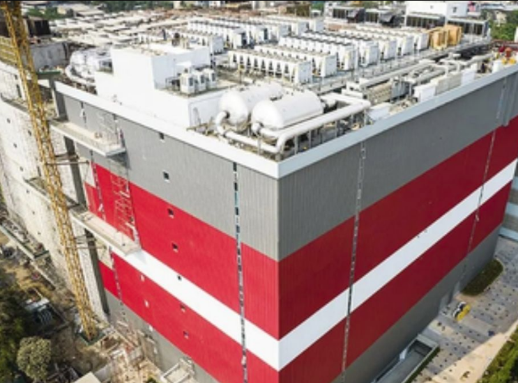 ભારતનું ડેટા સેન્ટર માર્કેટ 2030 સુધીમાં બમણું થઈને 22 બિલિયન ડોલર થવાની ધારણા