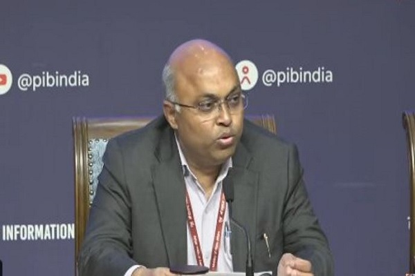 દેશભરની ખાણો અને પાવર પ્લાન્ટ્સમાં કોલસાનો પૂરતો સ્ટોક છે: સરકાર