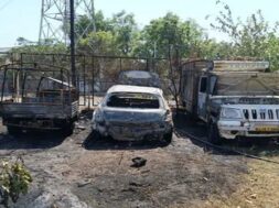 Karamsad, vehicles fire