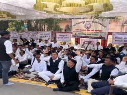 Palanpur, lawyers strike