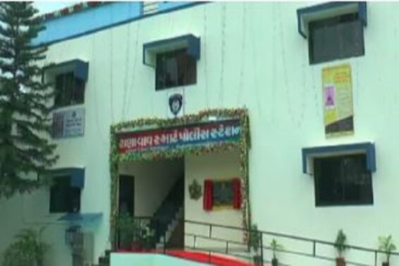 Ranavav police station