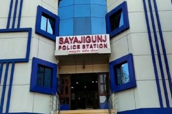 Sayajiganj police, baroda
