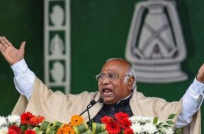 Complaint filed in cyber cell against Congress president Kharge for calling Hindus poisonous snakes