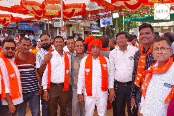 BJP’s nomination rally in Modasa. report and picture by Hemant Parmar