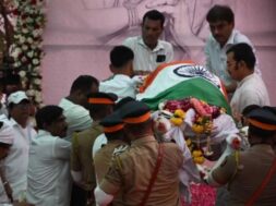 Asha Bhosle’s mortal remains buried in Panch Mahabhutan, final farewell with state honours