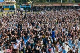 Farmers protest in 100 cities in Pakistan