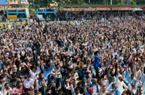 Farmers protest in 100 cities in Pakistan