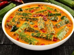 bhindi kadhi