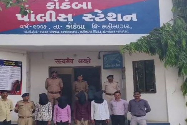 મહીસાગરના કોઠંબામાં દીકરીએ પ્રેમી સાથે મળીને માતાને મોતને ઘાટ ઉતારી