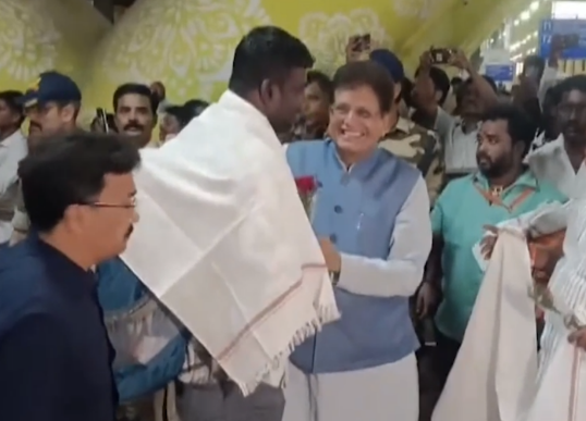 ઈરાનથી 345 ભારતીય માછીમારો સુરક્ષિત રીતે ઘરે પરત ફર્યા