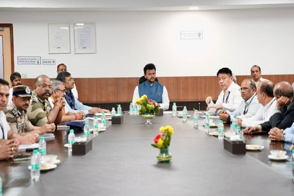 કેન્દ્રીય મંત્રી રામ મોહન નાયડુએ દિલ્હી એરપોર્ટ પર હબ-એન્ડ-સ્પોક મોડેલની તૈયારીઓની સમીક્ષા કરી