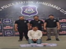 thief caught, Narol police