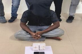 A man was caught cheating peopal