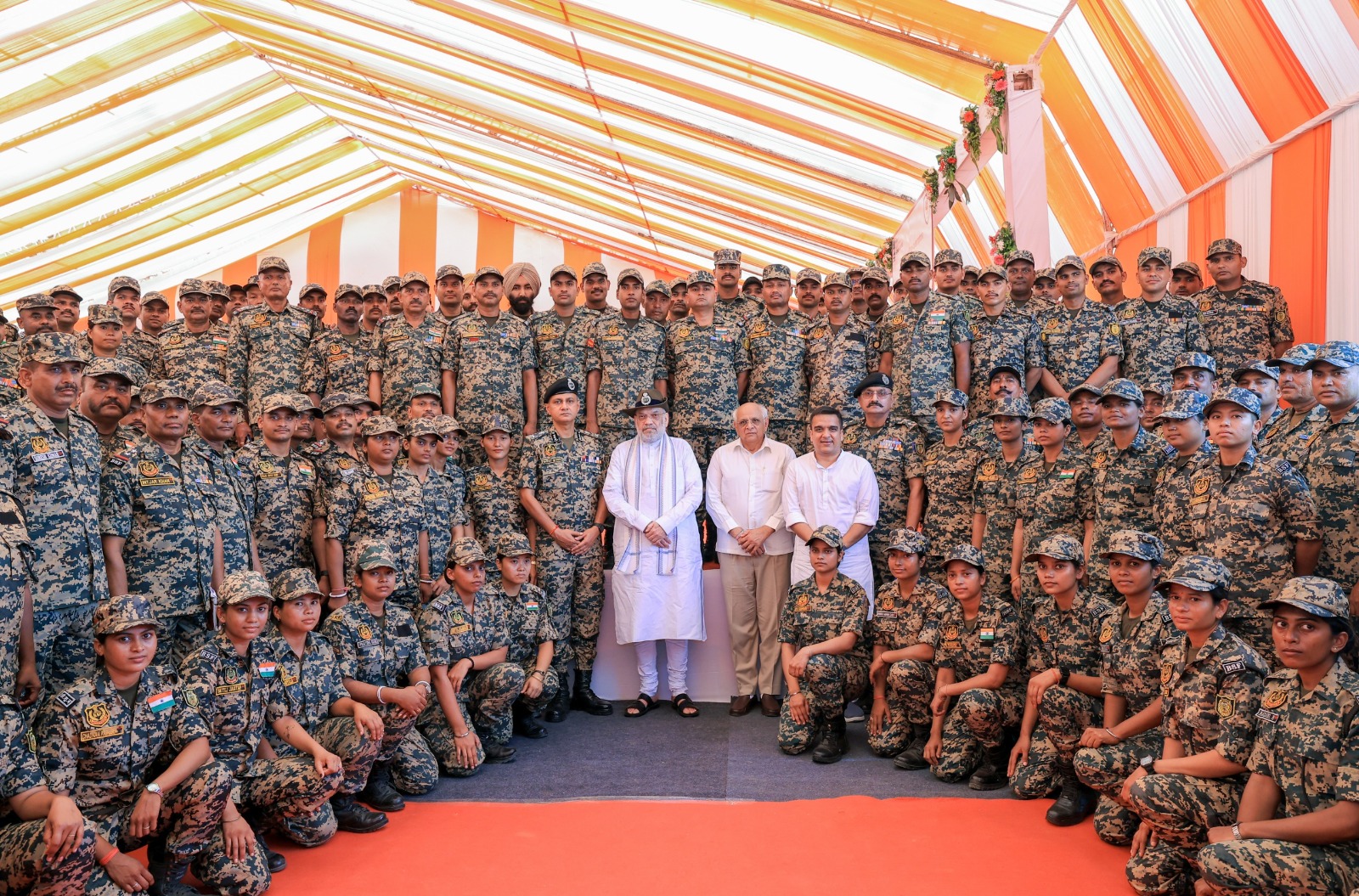 BSF એ ફર્સ્ટ લાઇન ઓફ ડિફેન્સની જવાબદારી મજબૂતાઈથી નિભાવી: અમિત શાહ