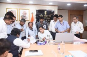 NITIN GADKARI