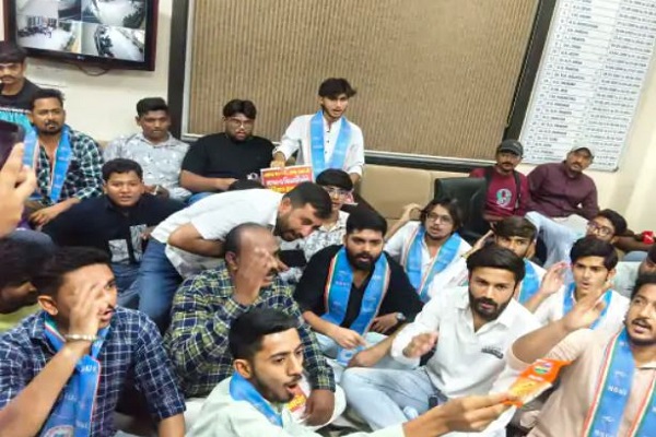 સૌરાષ્ટ્ર યુનિમાં કોરોના કાળમાં નપાસ થયેલા વિદ્યાર્થીઓની માગ અંતે સ્વીકારાઈ