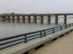 Subhas bridge riverfront road