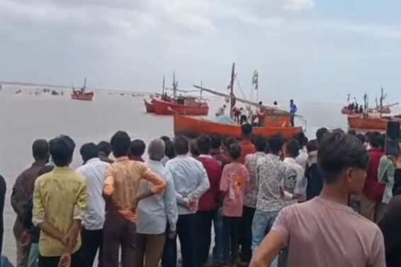 Two children drowned in the sea